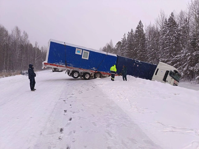 Движение на участке трассы ограничено | Источник: Госавтоинспекция Тюменской области