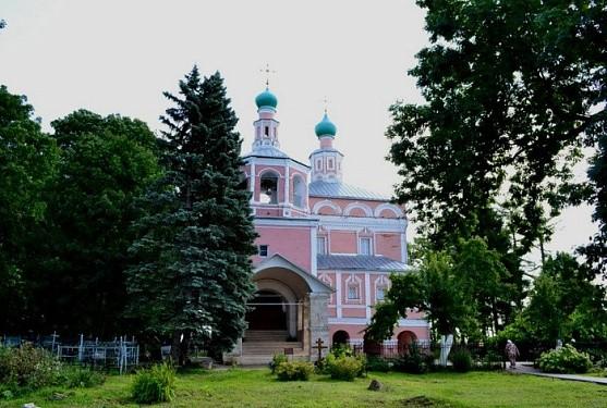 Потерять счет времени в Венёве: что посмотреть и чем заняться в старинном тульском городе