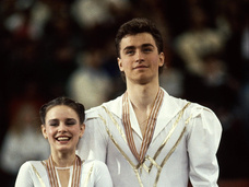 Женя Медведева о том, с кем из мертвых хотела бы поговорить: «Сергей Гриньков, скончавшийся на льду»