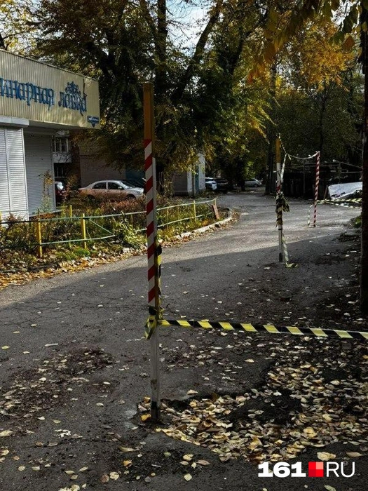 Проехать тут теперь сложно | Источник: читатель 161.RU