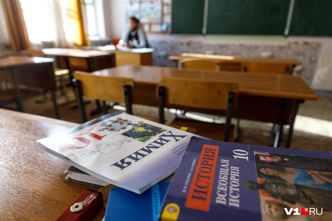 Волгоградцы не смогли договориться, нужны ли всем подросткам знания по истории, географии и литературе | Источник: Алексей Волхонский / V1.RU