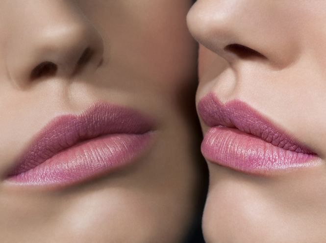Самые модные блески для губ: 7 красивых идей