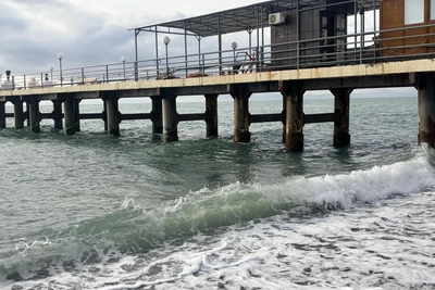 В Сочи объявлено штормовое предупреждение