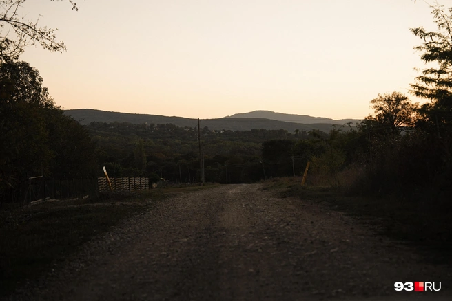 Поселку не хватает собственных денег, а краевые власти ждут федеральных средств | Источник: Дарья Паращенко / 93.RU