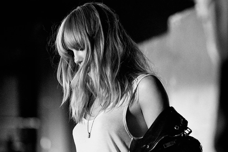 Brit Rhythm, Burberry, Сьюки Уотерхаус (SukiWaterhouse) | Источник: архив пресс-служб