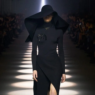 Givenchy осень/зима 2020-21