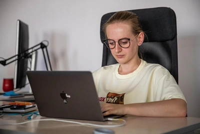 В Архангельске ограничивают соцсети на рабочих местах