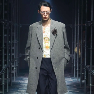 Американа на подиуме мужского показа Prada, осень-зима 2025