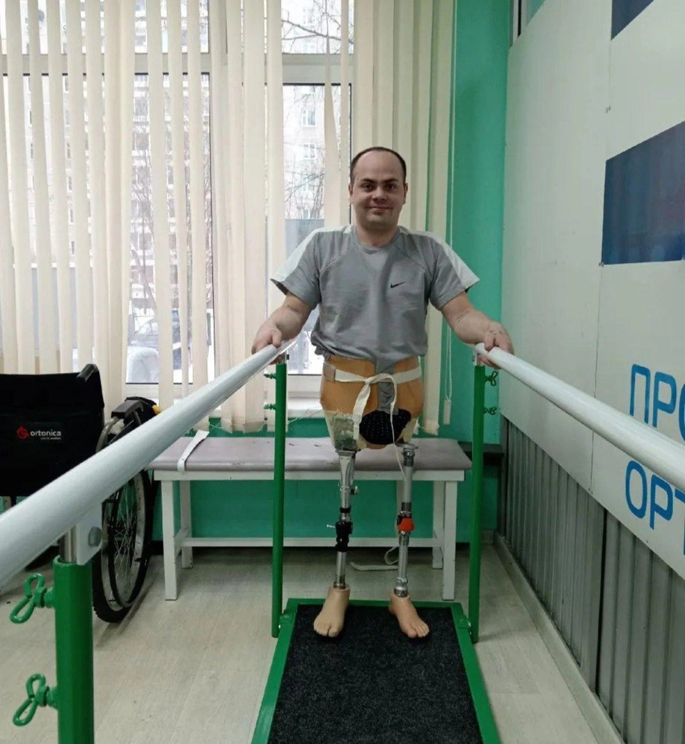 Протезы ног крепятся к специальной конструкции&nbsp; | Источник: предоставлено протезно-ортопедическим предприятием