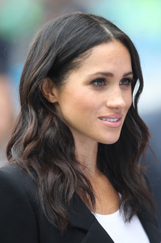 Lokony Ili Puchok O Chem Govoryat Lyubimye Ukladki Megan Markl Marie Claire