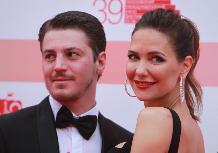 СМИ: 41-летняя Екатерина Климова разводится с 33-летним Гелой Месхи