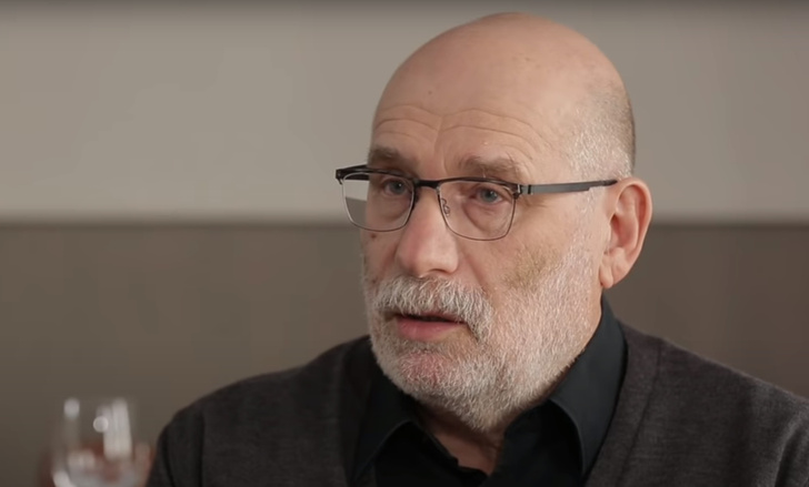 Борис Акунин презентовал первый аудиосериал «Просто Маса»