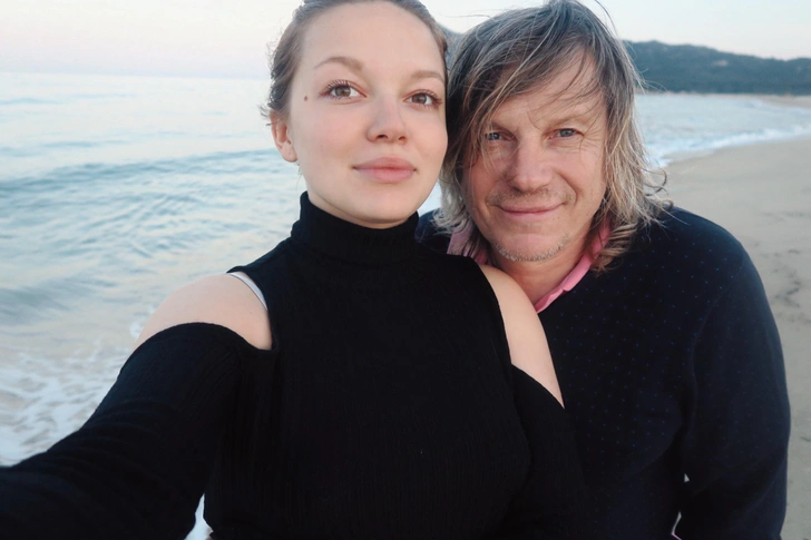 Виктор Салтыков с дочерью Анной | www.starhit.ru