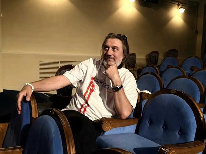 Режиссер Борис Константинов вложил в «Ленскую историю» много личных воспоминаний | Источник: Предоставлено пресс-службой театра