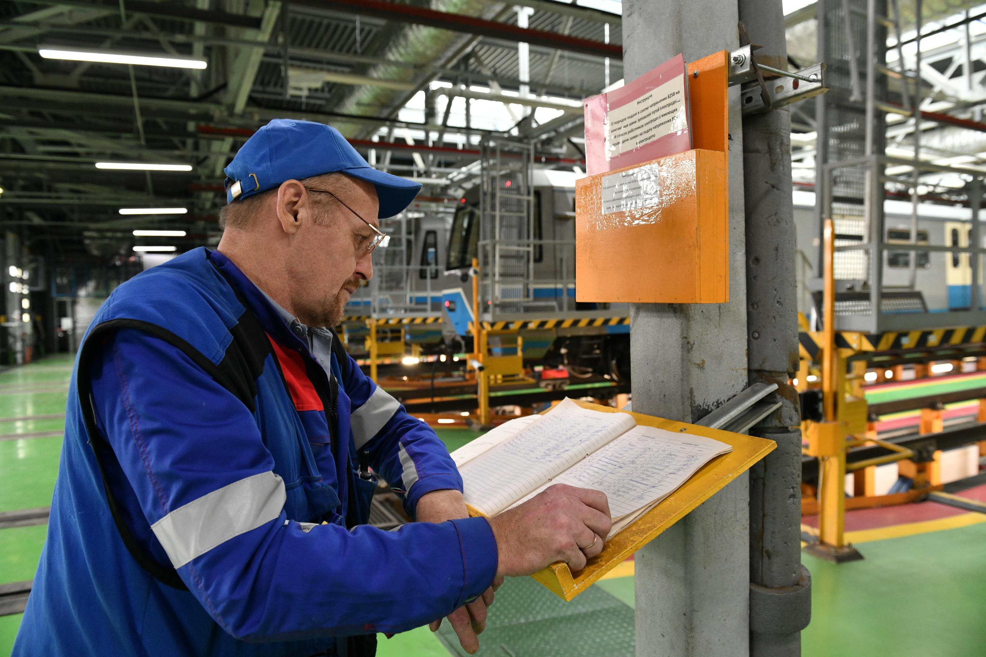 Вузы штампуют недоучек вместо нужных стране технарей? Почему образование для инженеров в России упало ниже плинтуса