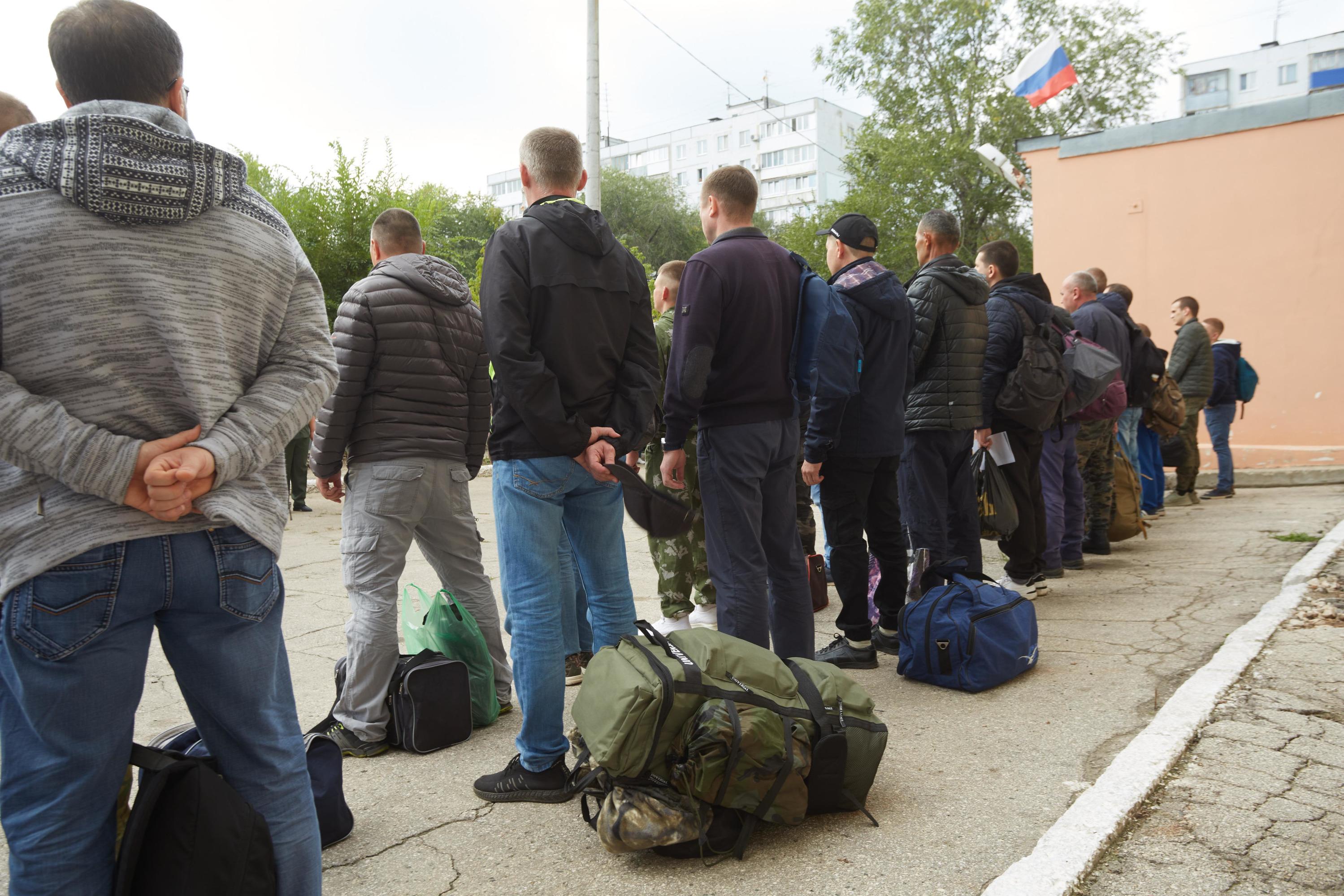 Будет после нового года мобилизации. Мобилизация призывников 2022. Призывники фото. Украинские призывники. Мигранты Украины.