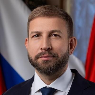 <p>Дмитрий Ваньчков</p>