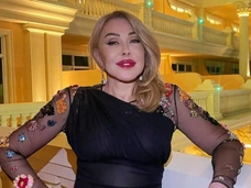 Выступит за 5 млн рублей, но приедет только с дочкой и собачкой: что прописано в райдере Любви Успенской