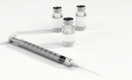«Три в одном». В России начали производить первую комбинированную вакцину от кори, краснухи и паротита