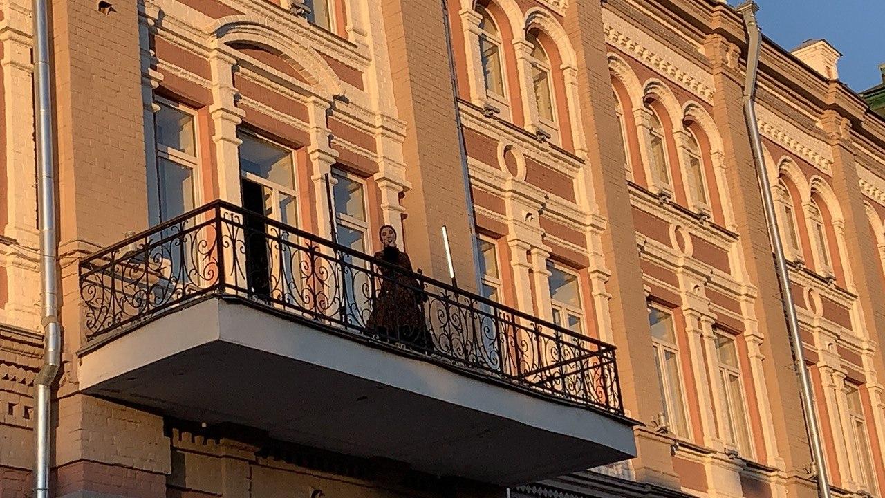 Музыкальные концерты на балконах пройдут в Нижнем Новгороде — публикуем программу