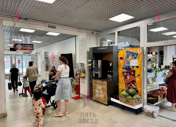 Район торгового центра окружают несколько жилых массивов | Источник: avito.ru