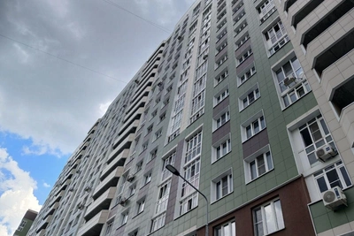 Выселение семьи с ребёнком в Омске из-за долга кооператива