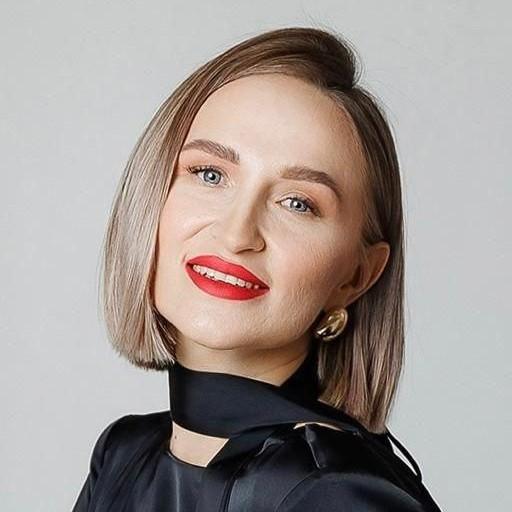 <p>Елена Лалетина</p>