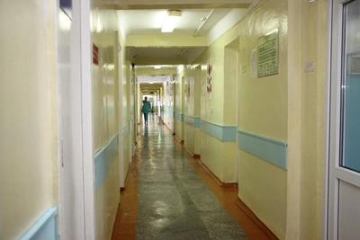 Omsk Children's Hospital Elevators Fail, Lack Spare Parts