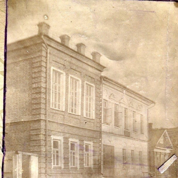Всего было два этажа | Источник: Поречское территориальное управление (репост поста историка Александра Морозова) / vk.ru