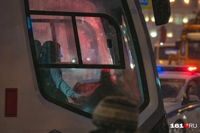 Движение трамваев уже запустили, но на линиях их немного