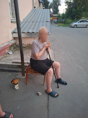 Дедушку отмыли и приодели, сегодня он живет в социальном приюте | Источник: Светлана Голоюхова