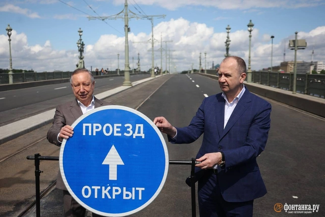 Троицкий мост открыли после ремонта | Источник: Анастасия Барашкова / «Фонтанка.ру»