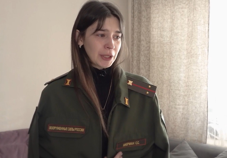 «Позвонил, значит, жив»: жены солдат СВО примерили кители мужей. Эти фото оценил сам Путин
