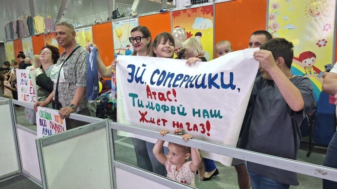 Группы поддержки выкладывались на все сто | Источник: фото предоставлено организатором мероприятия Анной Разуваевой