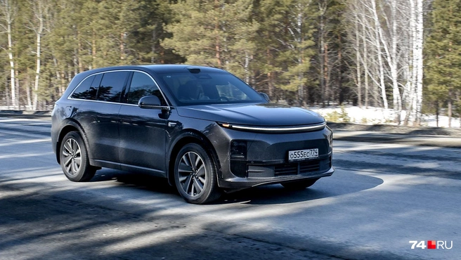 Lixiang имеет больший топливный бак и в целом лучшую дальнобойность | Источник: Артем Краснов