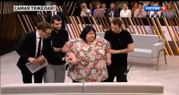 Не принимает ванну, не встречается с мужчинами: как живет 34-летняя Анастасия Лященко, располневшая до 300 кг