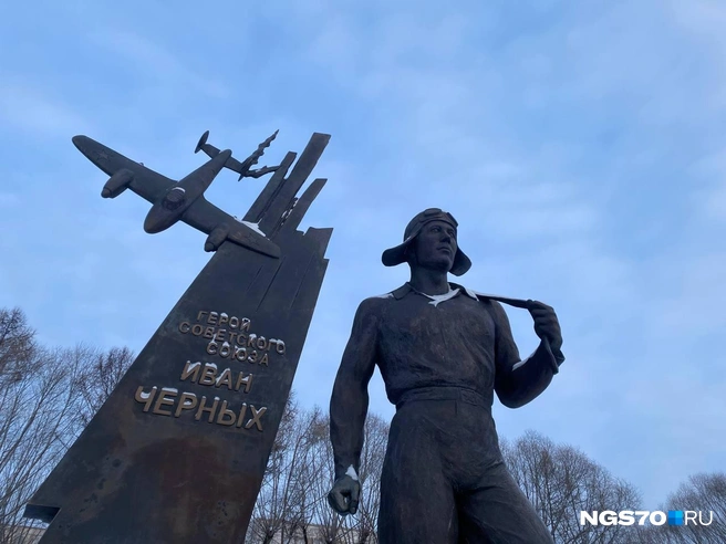 Ремонт памятника Ивану Черных обойдется властям в 7 миллионов  | Источник: Мария Лобанова / NGS70.RU