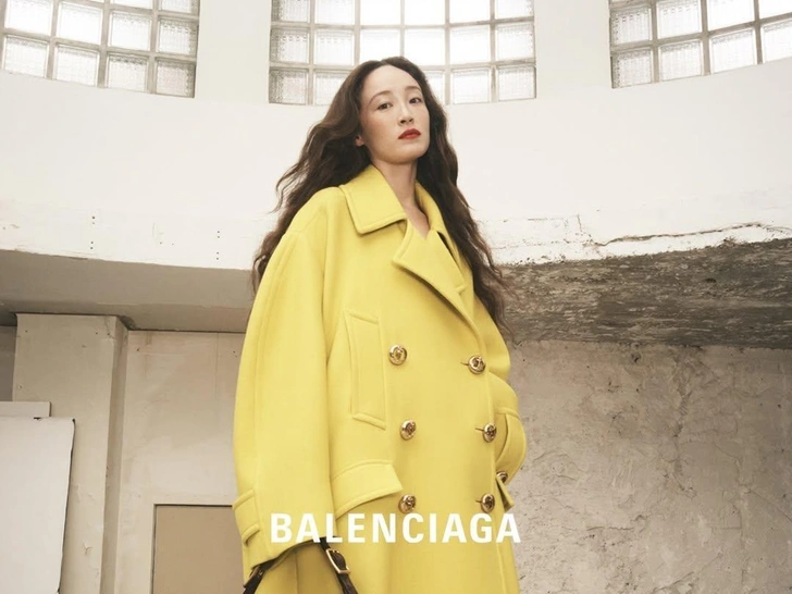 11 новых имен Balenciaga: от Вайноны Райдер до Харриса Дикинсона