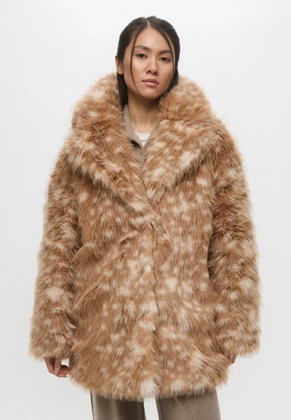 Бэмби-мания — главный микротренд этой зимы