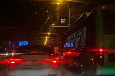 Massive traffic jam paralyzes access to Akadem District
