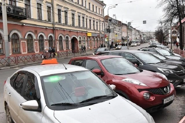Таксиста подозревают в нескольких эпизодах | 76.ru