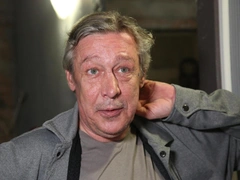 Ефремов пытается отобрать квартиру у семьи, которая 19 лет ухаживала за его дядей