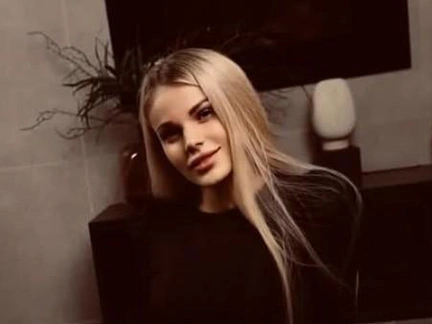«У Анжелики кусок мозга отщипнули! А пишут — „простила“»: сестра Тартановой в ярости после мирового соглашения с Кузьминым