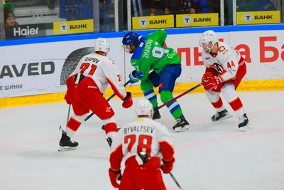 Автомобилист разгромлен в Уфе и близок к вылету