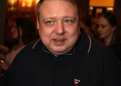 Александр Семчев: «Мне нравятся девушки с аккуратной зоной бикини»