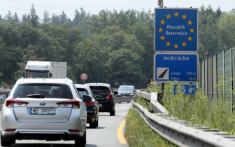 Остался всего 1 способ: как россиянам попасть в Европу на своей машине