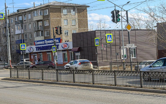 Булочная на Новобульварной, 113&nbsp;— перекрёсток с Красноармейской | Источник: Олег Фёдоров / CHITA.RU