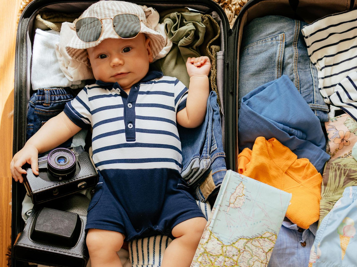 Чек-лист родителя: 15 вещей, которые обязательно нужно взять для маленького ребенка в отпуск