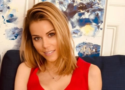 По стопам матери: Дочь Брижит Макрон встречается с мужчиной на 20 лет младше
