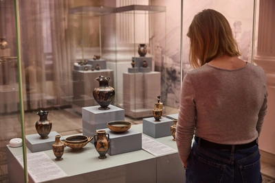 Выставка древнегреческой керамики открылась в Новосибирске